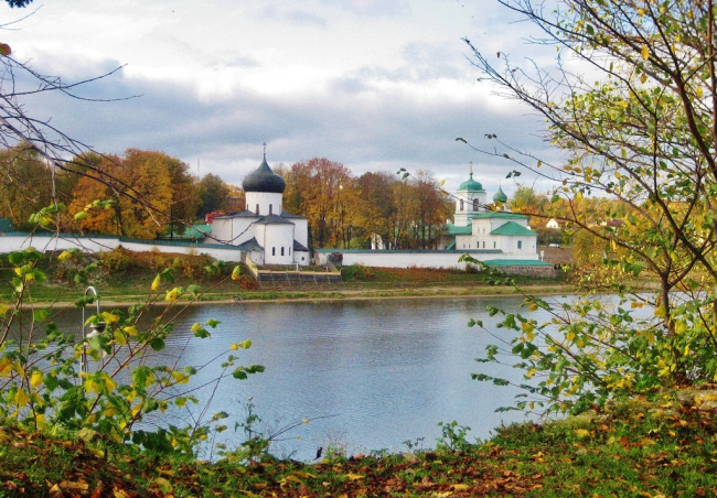 Мирожский монастырь во Пскове