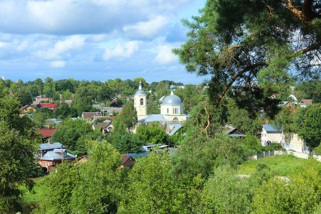 августовский пейзаж,город Торжок