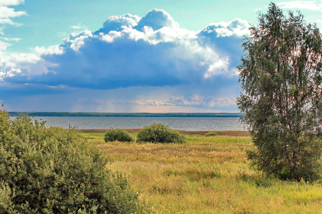 июльский пейзаж Плещеева озера