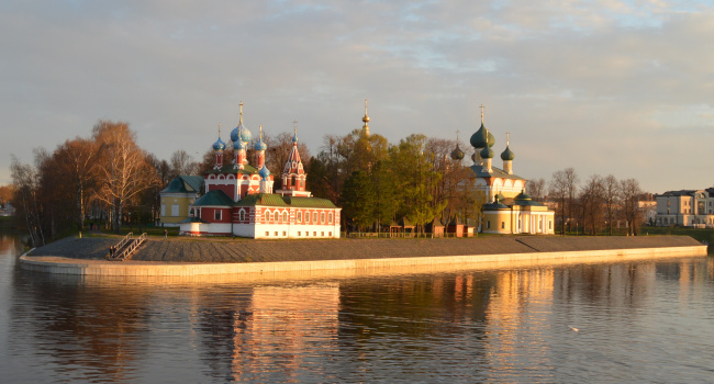 Ансамбль Угличского кремля.