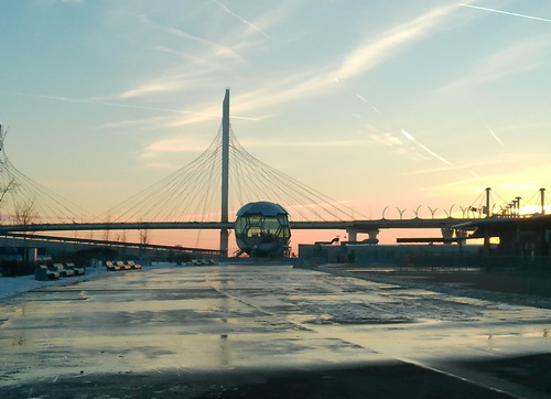 На закате